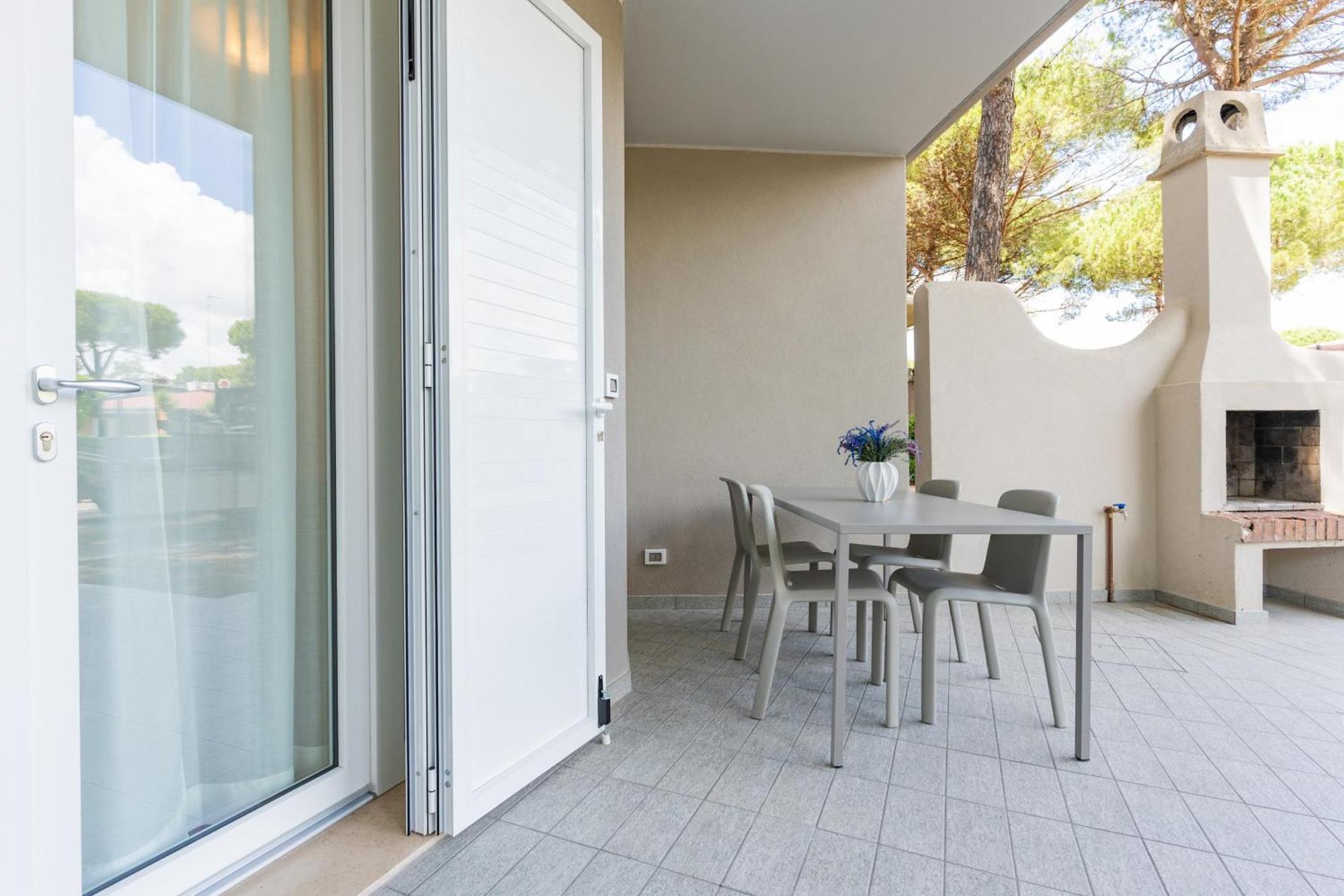 Tivoli Apartment Bibione Bagian luar foto