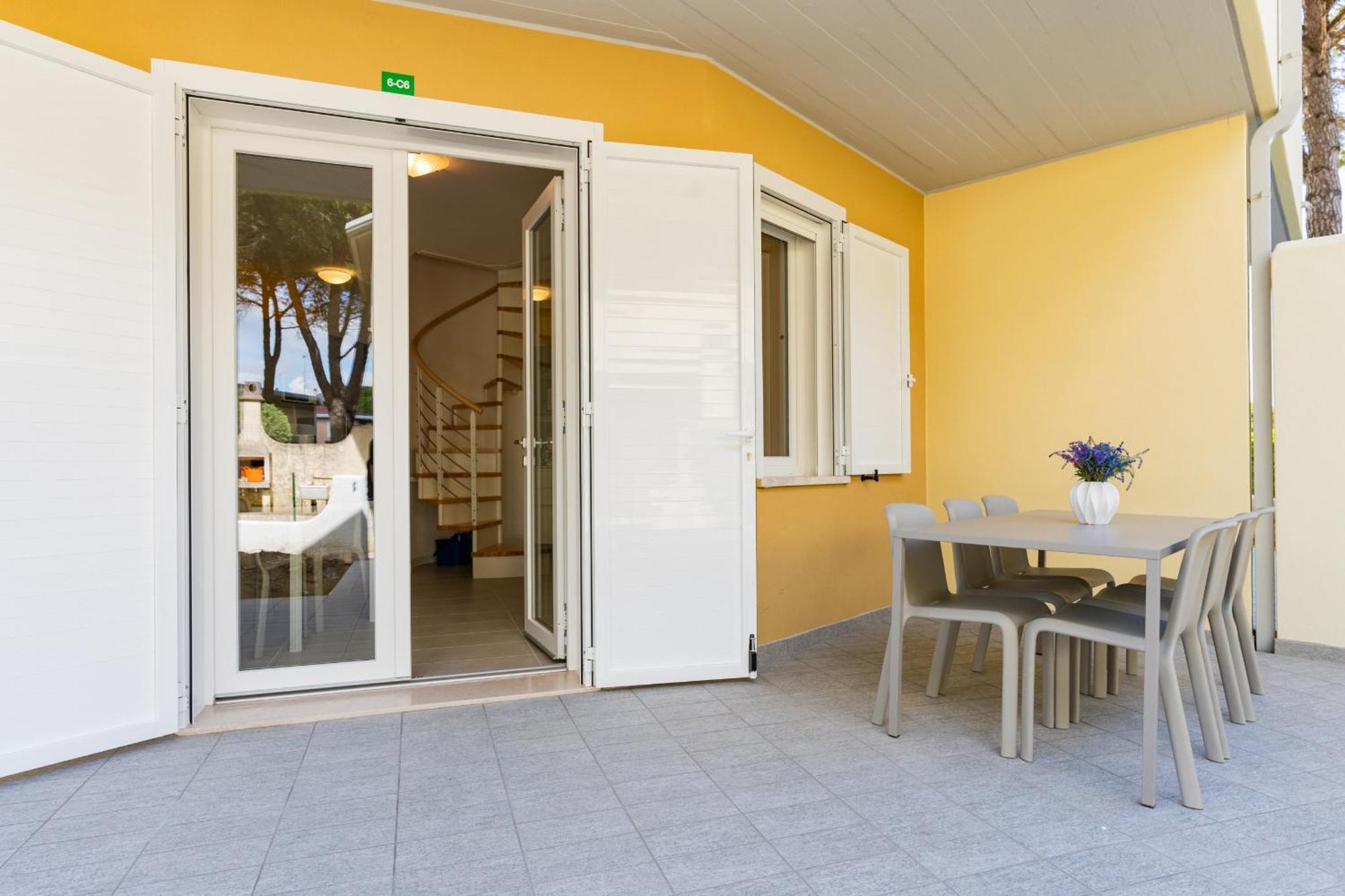 Tivoli Apartment Bibione Bagian luar foto