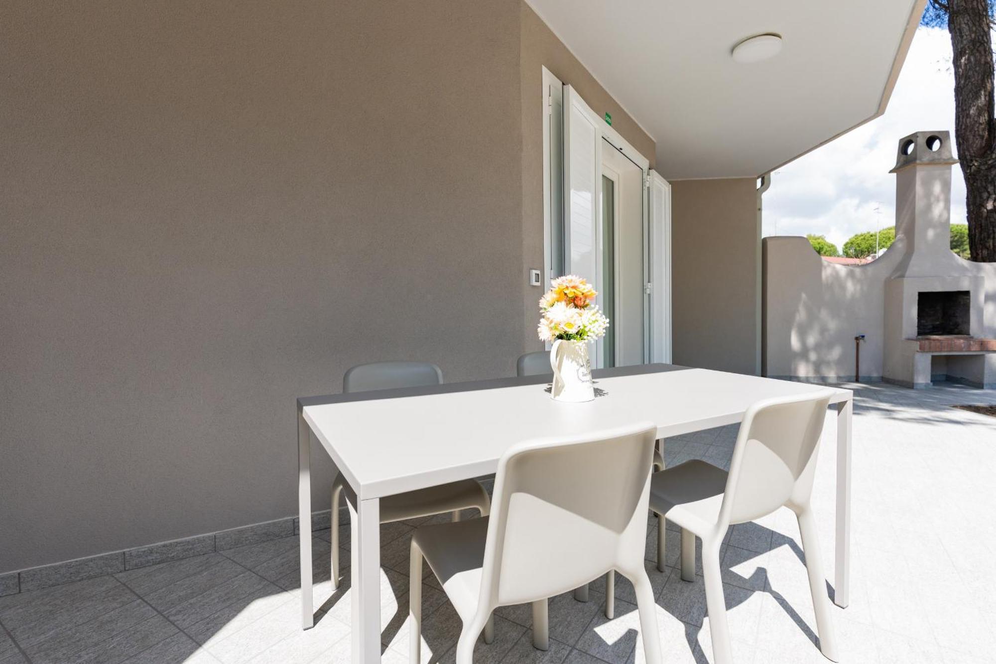 Tivoli Apartment Bibione Bagian luar foto